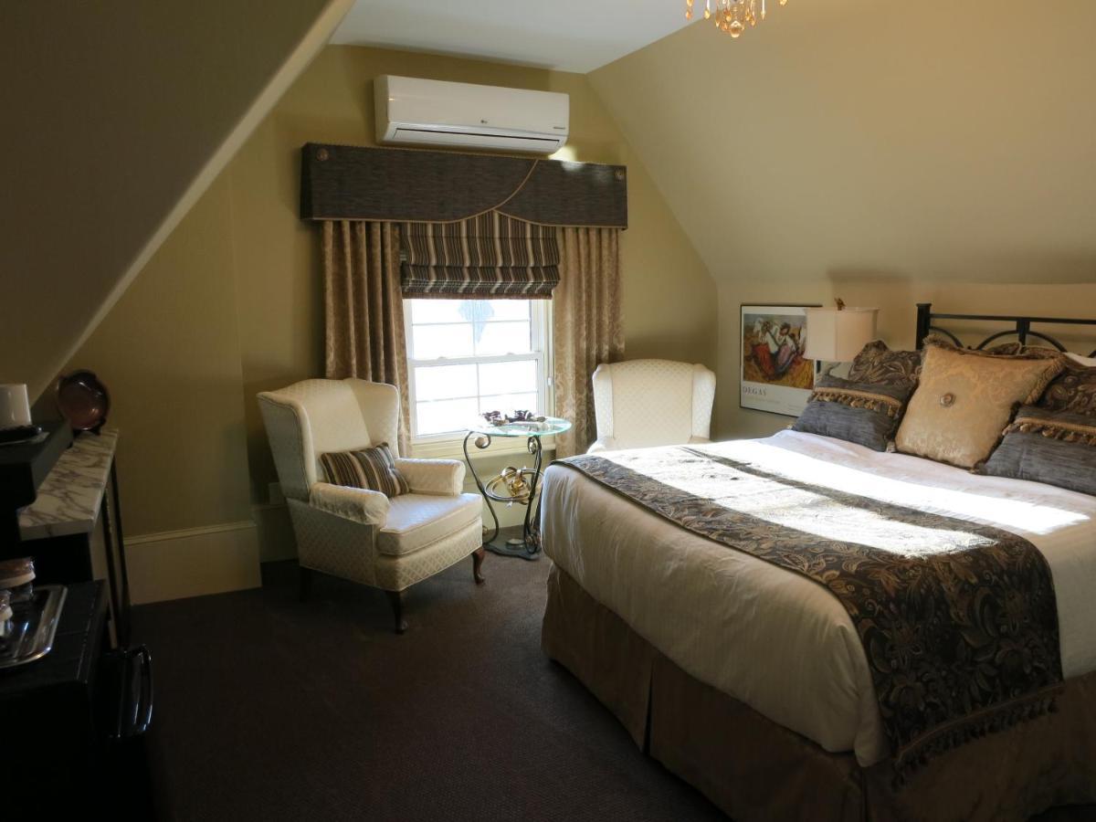 The Woodview Inn Gananoque Exteriér fotografie